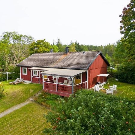 A Countryside Villa Close To Uppsala! Buitenkant foto