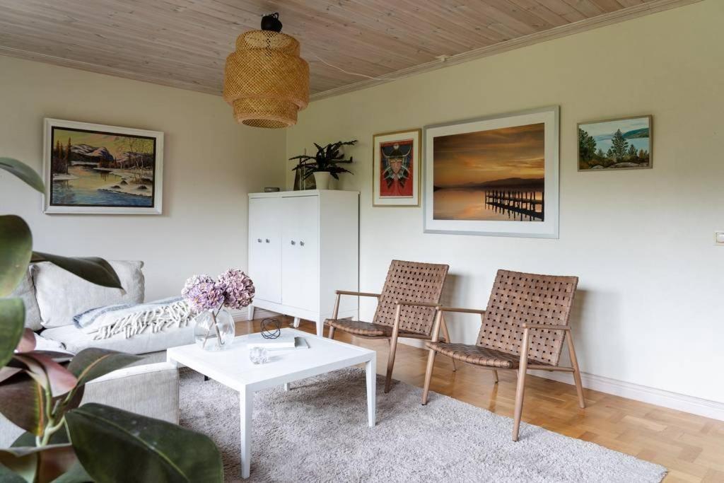 A Countryside Villa Close To Uppsala! Buitenkant foto